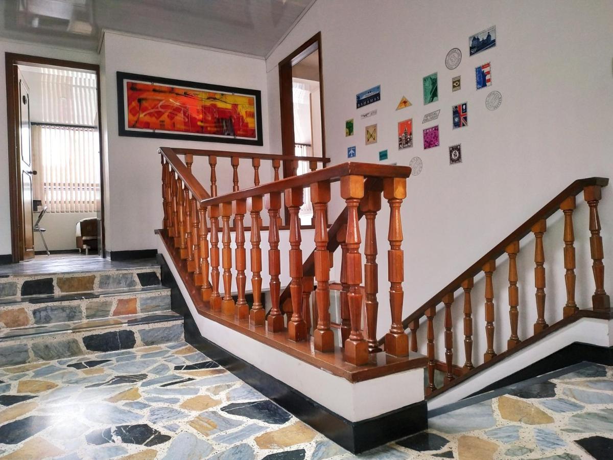 Hotel Confort Bogotá Kültér fotó